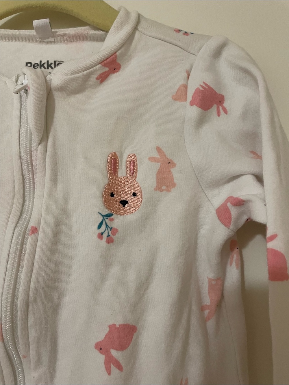 5/$30♥️Pekkle Sleeper Pink Bunny Print Footed One-Piece